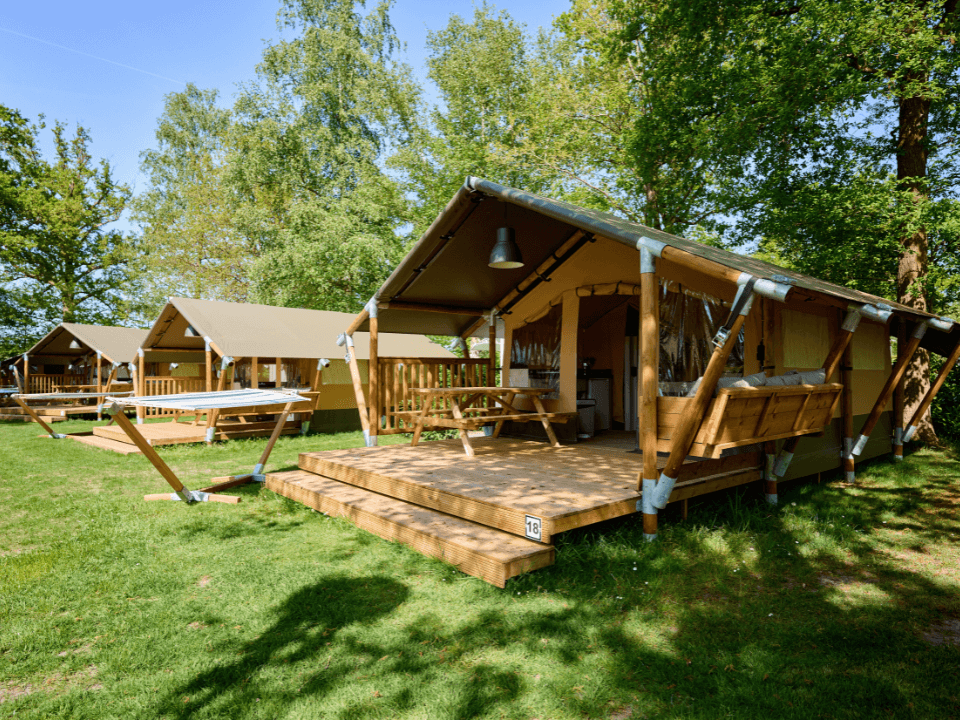 Vendita di tende da glamping di lusso