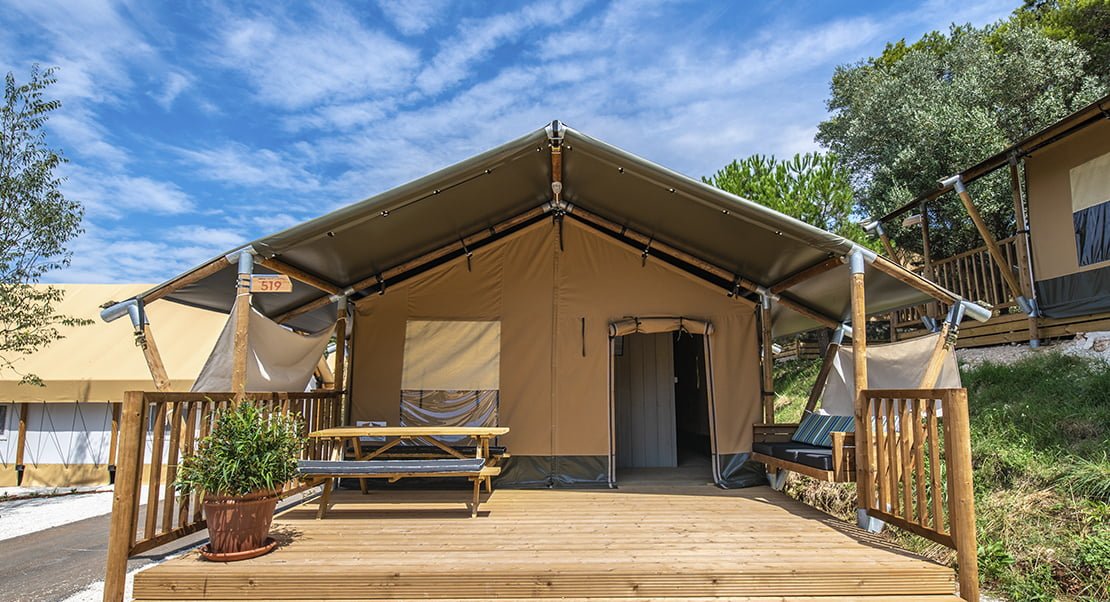 Arena One 99 Glamping