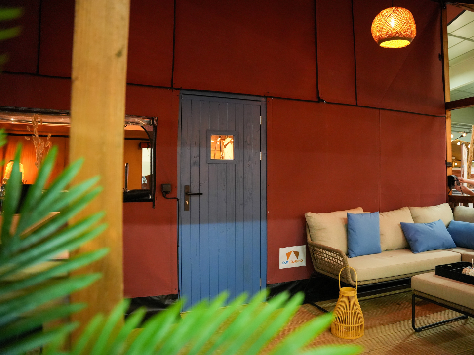 Wander Lodge Launch